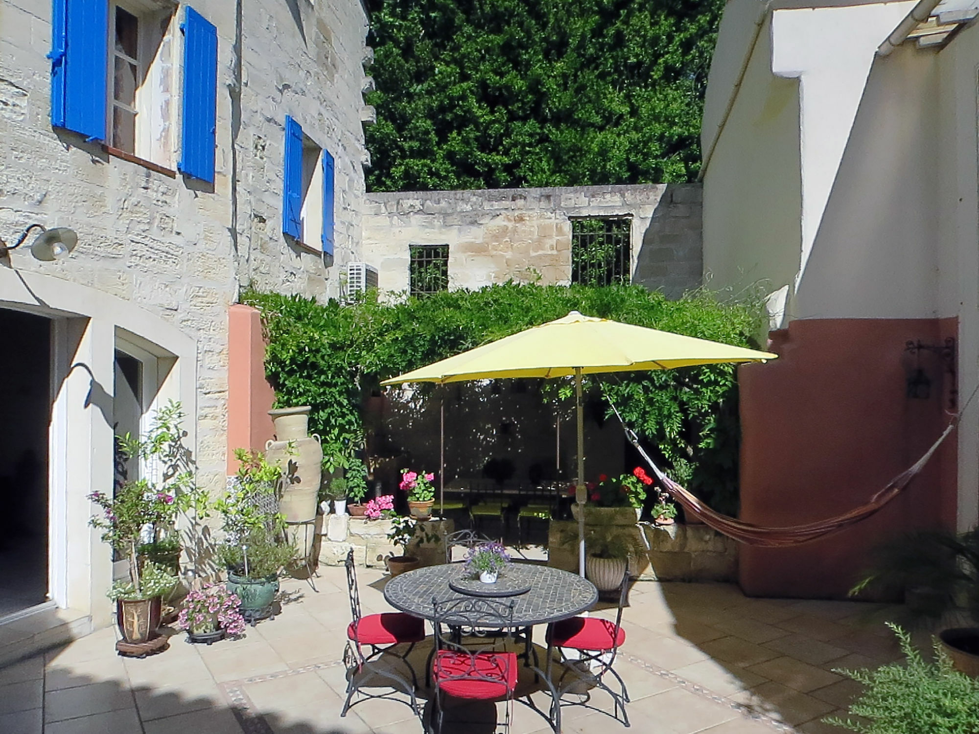 Bed and Breakfast Le Clos Du Rempart Avignon Exterior foto